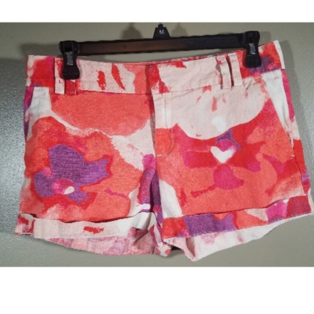 3/$20- LOFT floral shorts- size 2 - Picture 5 of 8